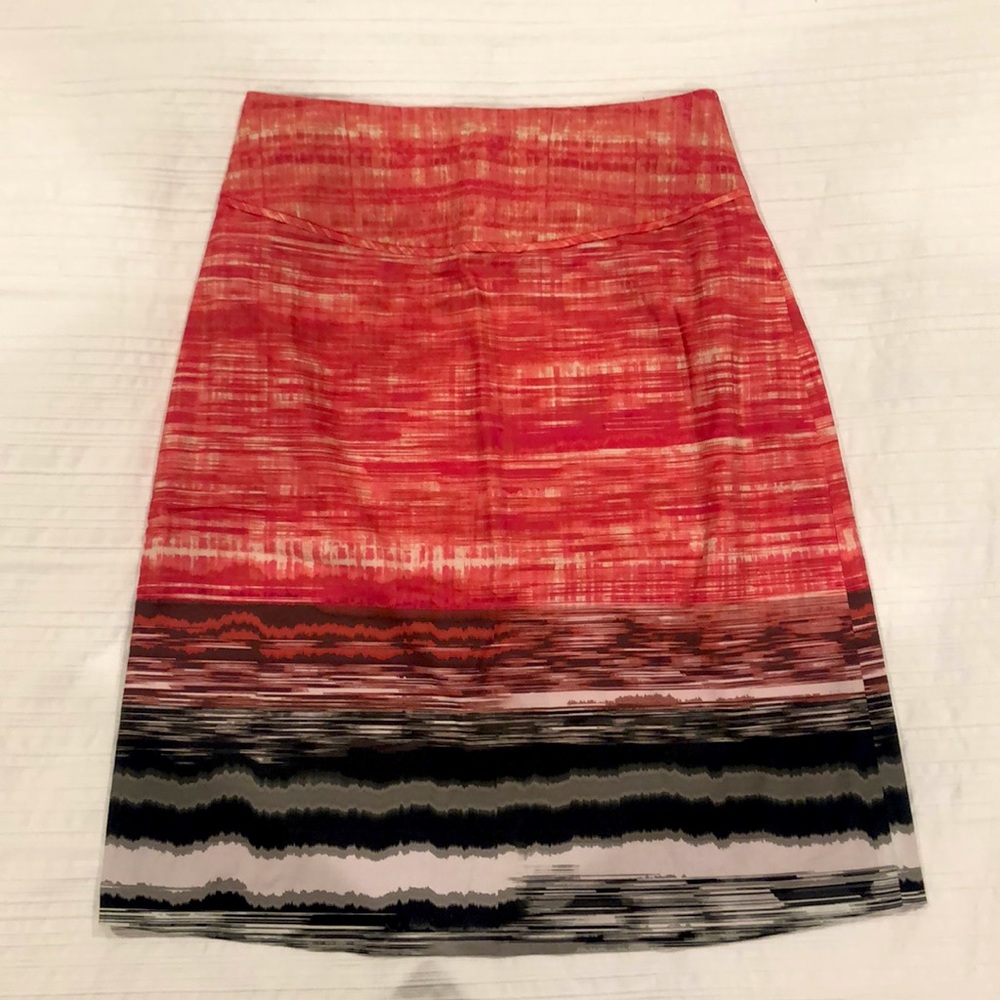 Elite Tahari for Nordstrom pink skirt. Size 4. NWT